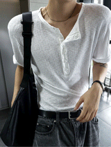 lecter button henly-neck short sleeved T-shirt