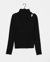 Lume unbalanced shoulder slit turtleneck knitwear