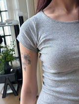 ベーシックスリムUネックハーフTシャツ(10color)