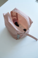 puff pouch (pink_nylon)