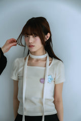 チョーカーバッジTシャツ(アイボリー)