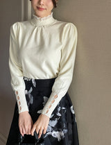 Genuine Pearl Slit Frill Turtleneck Knit