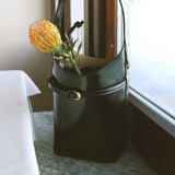 JANE BOX LEATHER Black & Straplink