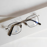 Knouun Square titanium glasses CODE. 101. B Sizzy Silver
