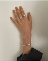 ALLURE BANGLE