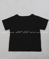 off-shoulder lettering boxy short-sleeved T-shirt