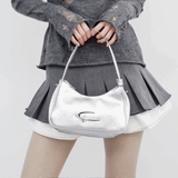 Monche ペンダントクロスホーボーバッグ
