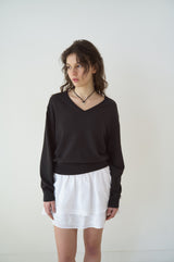 T/T Standard v-neck knit- dark gray