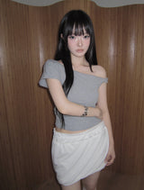 Moben One-Shoulder Short-Sleeve T-Shirt