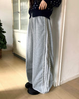 トゥオンフリースレーストラックスウェットパンツ
