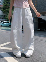 エニーピンタックパンツ