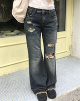 Boy back damage denim pants