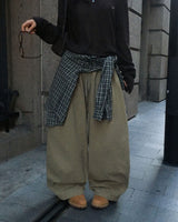One-pin tuck strap balloon cotton pants