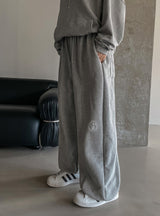 Knits incision wide jogger pants