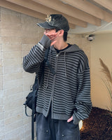 マロンフードニットジップアップ(Dark Gray)