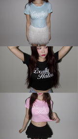 Short-sleeved cropped T-shirt with coloring lettering