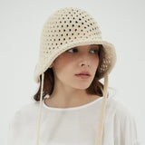 VA Curved Oval Metal Knit Punching Bonnet Hat / Beige