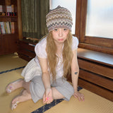 wave pattern beanie beige