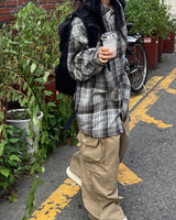 Shooting oversized-fit checkered shirt
