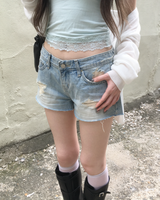 Light denim damage shorts