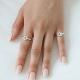 Drowsy Flower Ring