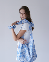Blue Rose Tie Big Bag (White)