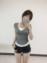 グレーレースアクセントTシャツ