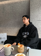 アーバンオリンピア刺繍ダブルミドルオーバーフィットフーディー