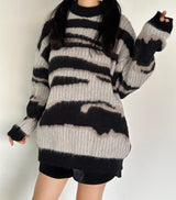 ZEBRA BLACK MARBLING BOXY MODERN HIP KNIT
