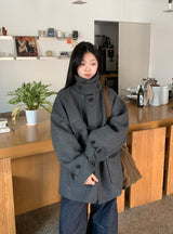[unisex] ポピスウールハイネックハーフコート