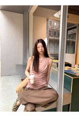 ヌードピンクシャーリングスリーブレスTシャツ