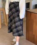 Betty Check Skirt