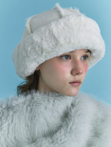 FUR TOQUE HAT IN SUEDE CREAM