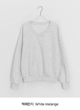 Picken V-neck Over Sweatshirt