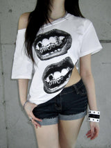 リップオフショルダーTシャツ