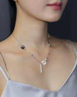 [MADE] rose arc trail necklace