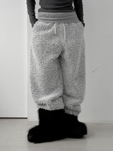 マドゥヘイリーワイドファーパンツ