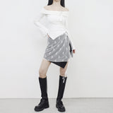 アヌオフショルダーバックルtシャツ