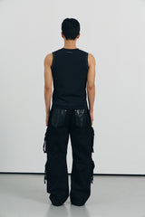 Curved half zip up sleeveless(Black)