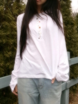 multi button tee
