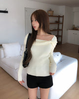 Chiro Ribbon Off-Shoulder Knit