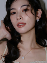 RV-DQ Halo Chain Earrings_Gold
