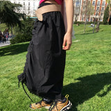プレースナイロンシアープリーツロングスカートウィズレースヘム (2 Colors)