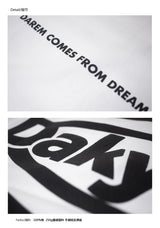 DAKYAM 2025S/S デアトゥードリームロゴプリンティングTシャツ
