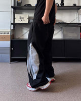 Sagging wide track pants