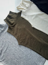 wool Angora sleeveless turtleneck T-shirt