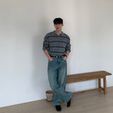Point Stripe Collar Knit