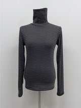 [Brushed クロンボーダータートルネックTシャツ