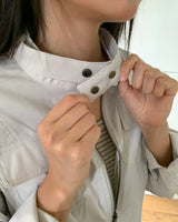 Muhee No Collar Neck Strap Two-Burton Two-Pocket Crop Jacket