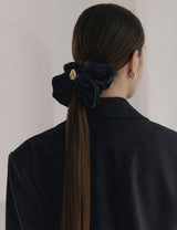 26SS★ Plump Twist Satin Scrunchie